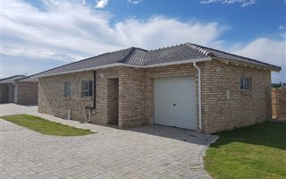 3 Bedroom Townhouse in Sherwood and surrounds