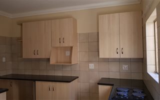 2 Bedroom Apartment in Lephalale (Ellisras)
