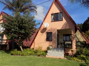 3 Bed Apartment in Hibberdene