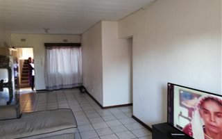 3 Bedroom House in Cresta