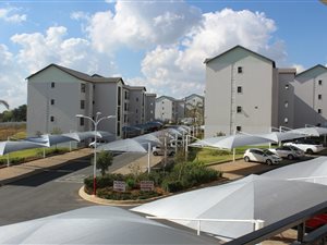 2 Bed House in Erand Gardens