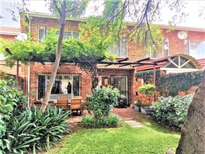3 Bed Duplex in Garsfontein
