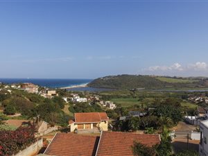 664 m² Land available in La Mercy