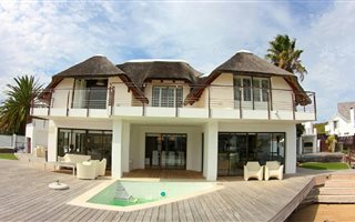 5 Bedroom House in St Francis Bay