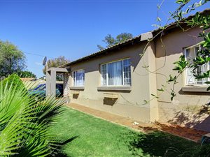 2 Bed Townhouse in Allens Nek