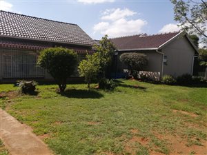 3 Bed House in Helikon Park