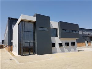 3133 m² Industrial space in Louwlardia