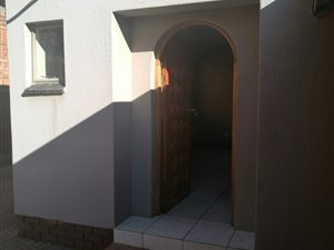 1 Bed Garden Cottage in Wonderboom
