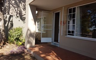 2 Bedroom Cluster in Newlands