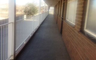 2 Bedroom Apartment in Vereeniging Central