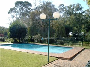 3 Bed Apartment in River Club