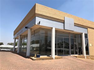 1500 m² Commercial space in Noordwyk