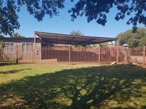 7 Bed House in Vaalpark