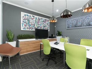 400 m² Office Space in Glenwood