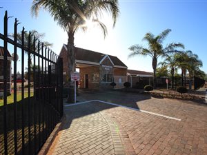 2 Bed House in Oudtshoorn