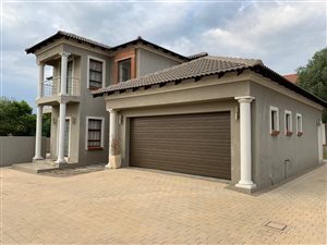 4 Bed House in Amberfield Manor