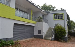 5 Bedroom House in Cyrildene