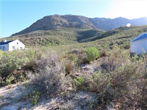 1353 m² Land available in Montagu