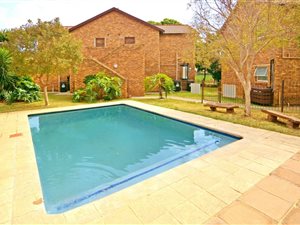 1 Bed Apartment in Wilgeheuwel