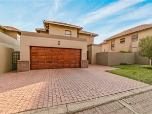3 Bed House in Witkoppen