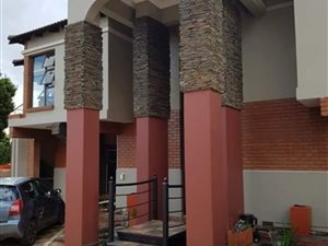 360 m² Office Space in Brackenhurst