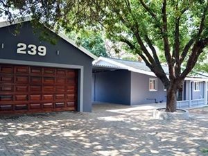 3 Bedroom House in Tileba