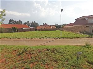 841 m² Land available in Stilfontein