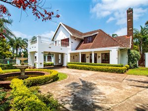 5 Bedroom Townhouse in Hillcrest Central