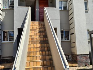 2 Bed Apartment in President Park