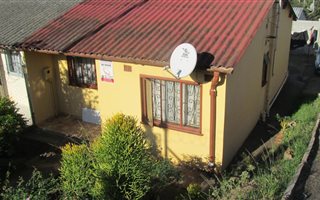 2 Bedroom Townhouse in Shastri Park