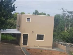 2 Bed House in Blythedale Beach