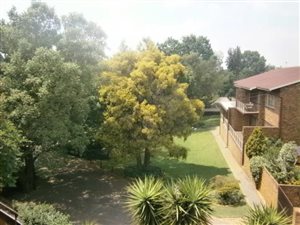 3 Bed Flat in Southcrest