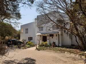 5 Bed House in Farmall