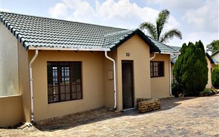 3 Bedroom Townhouse in Wilro Park