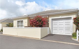 3 Bedroom Townhouse in Fish Hoek