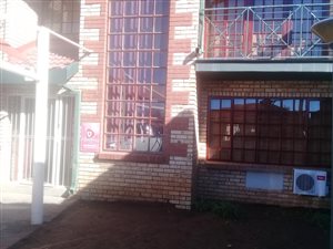 128 m² Office Space in Brandwag