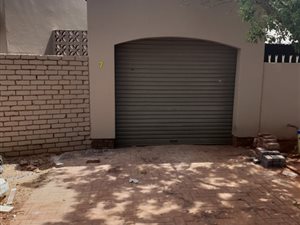 2 Bedroom House in Doornpoort and surrounds