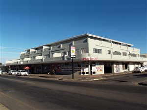3 Bed Apartment in Strand Central