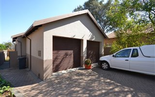 2 Bedroom Townhouse in Thatchfield