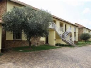 1 Bed Townhouse in Kosmosdal