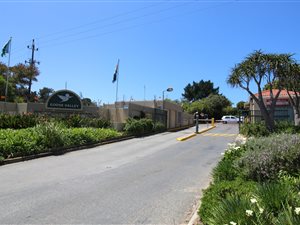 1435 m² Land available in Goose Valley Golf Estate