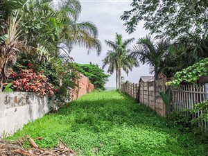 2375 m² Land available in Westbrook