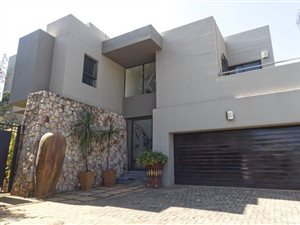 4 Bed Cluster in Bassonia