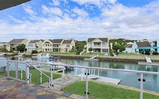 4 Bedroom House in Royal Alfred Marina
