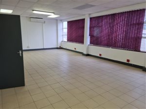 381 m² Commercial space in Pinetown Central