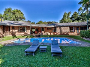 4 Bed House in Montrose