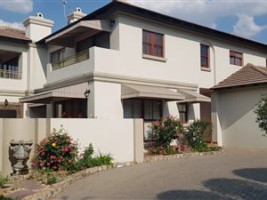 4 Bed House in Greenstone Hill
