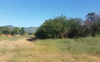 1638 m² Land available in Chroom Park