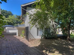 3 Bedroom House in Bramley