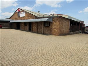 1700 m² Industrial space in Middelburg Central